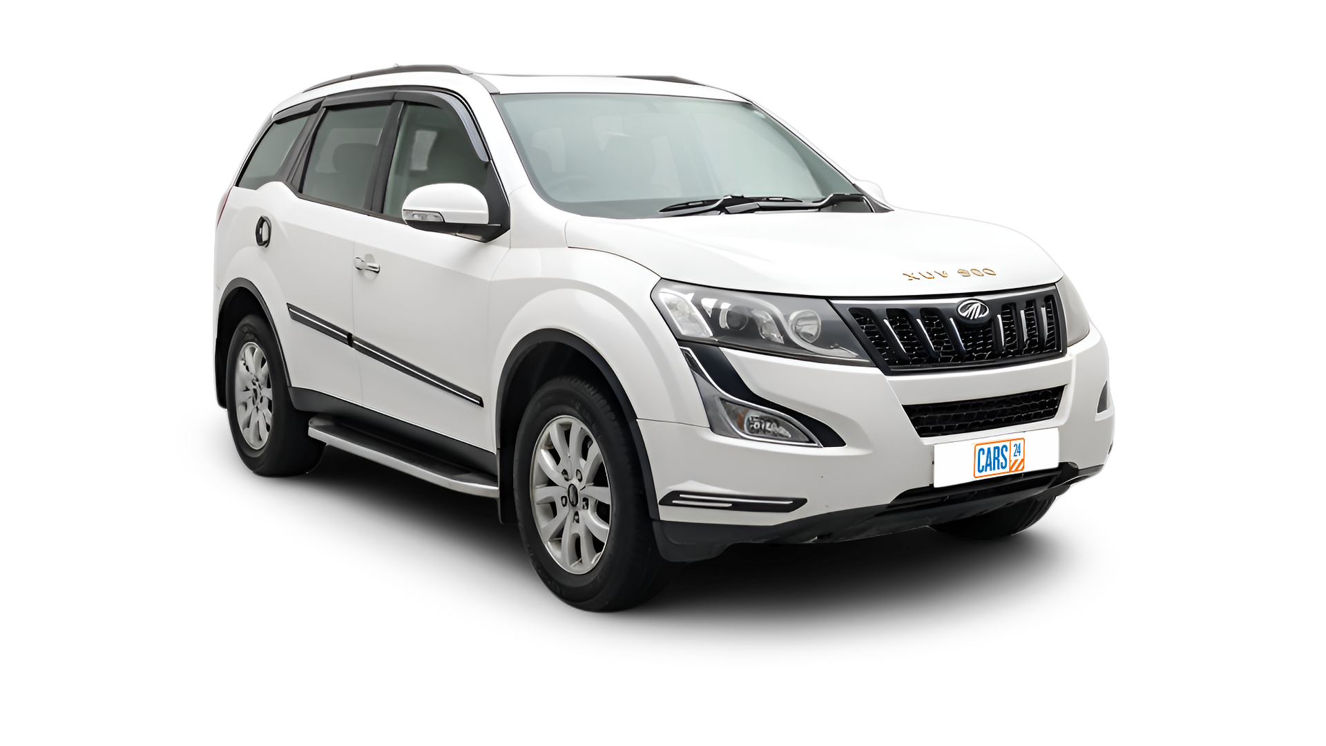 Mahindra XUV500-img